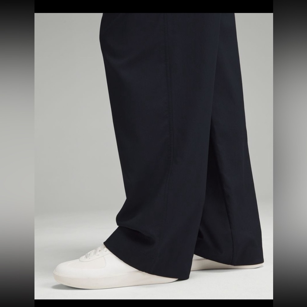 lululemon athletica Pleat-Front High- Rise Trouser size 6 - Picture 7 of 10